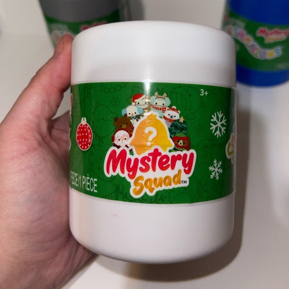 NEW Christmas 2022 Squishmallow Mystery Squad Capsules Benny, Maurice, Evita etc - Picture 4 of 6